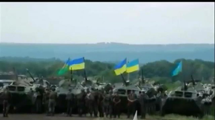 Колонну военных обстреляли возле аэропорта Луганска: экстренный выпуск 11:00