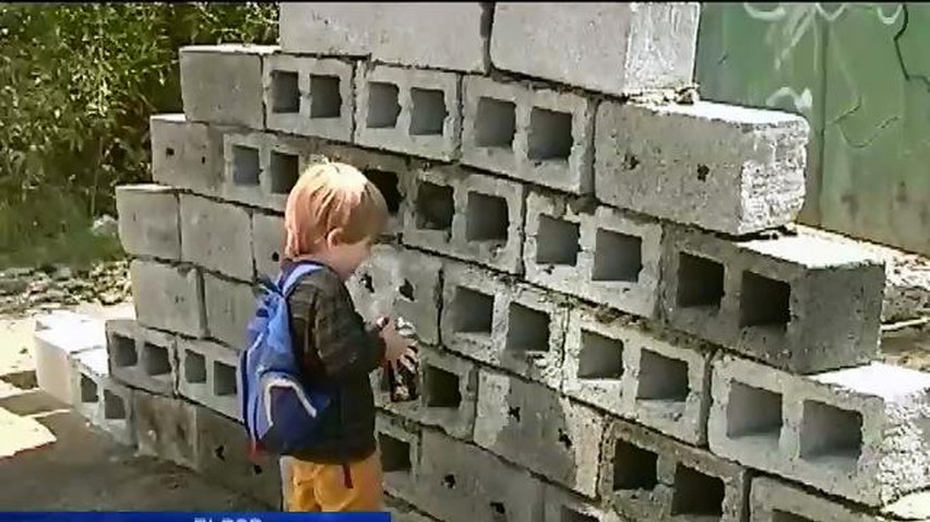 Львовяне устроили бойкот бизнесу Новинского (видео)