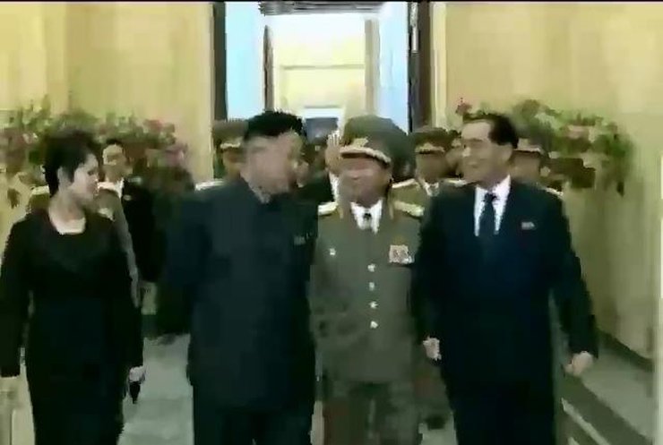 Мир в кадре: "Идиотские" акции в России и украденные миллионы Ким Чен Ына