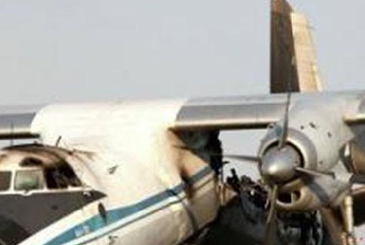 В Алжире разбился украинский самолет Ан-12, есть жертвы