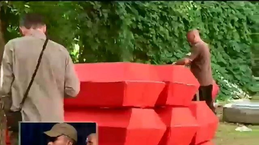 Россия хоронит погибших на Донбассе солдат как бездомных