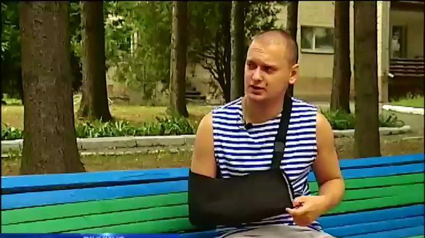 Поранений у зоні АТО Влад Кузнецов потребує протез руки (відео)