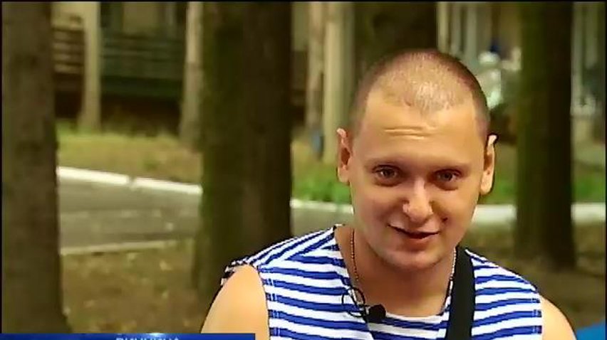 Раненый Владислав Кузнецов спас товарищей ценой собственной руки (видео)