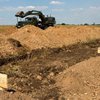 Российские войска ищут места для захоронения своих солдат под Красным Лучом