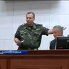 У Дніпропетровську депутати втікають від повісток в армію (відео)