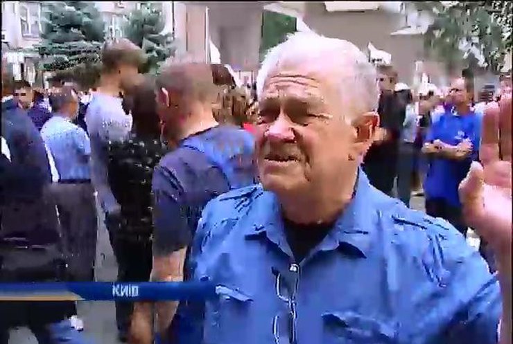 Робітники "Антонова" перемогли в рейдерскому протистоянні (відео)