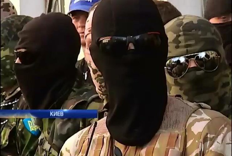 Батальоны "Айдар" и "Днепр" требуют оружие и военную технику (видео)
