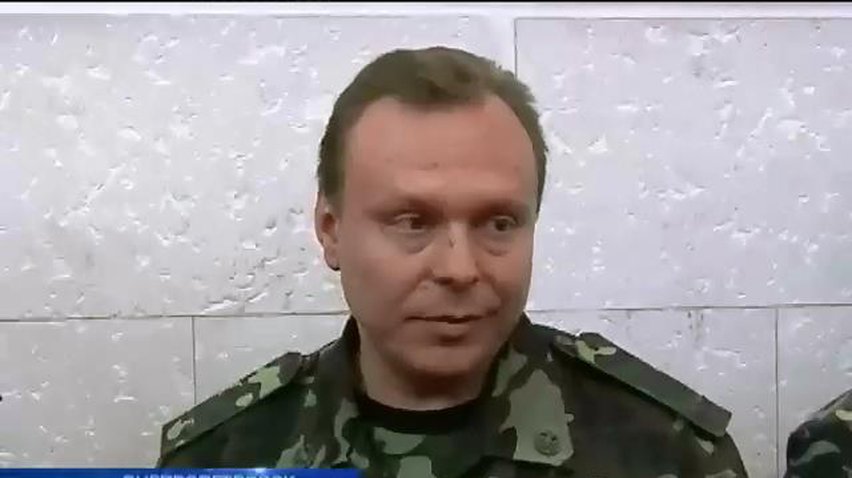 В Днепропетровске депутатов пытались призвать в армию