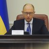 Яценюк не исключает введения в Украине военного положения