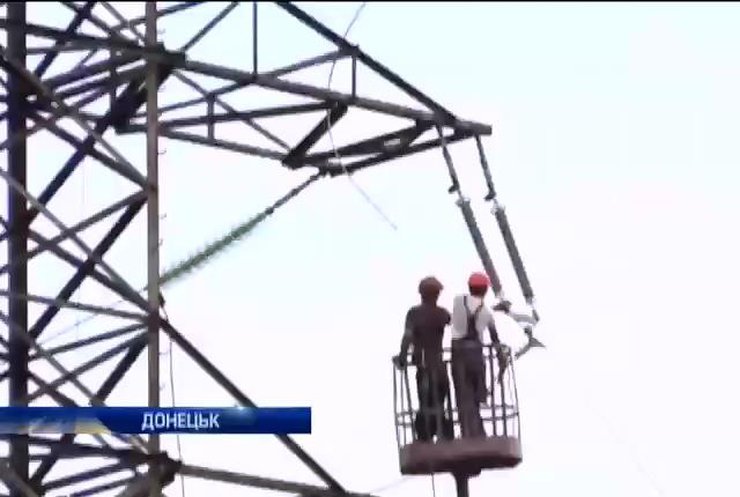 У Донецьку більше 600 будинків залишаються без світла