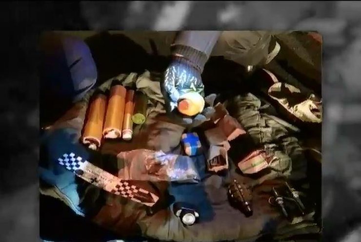 У водія з Черкас конфіскували незареєстровану зброю