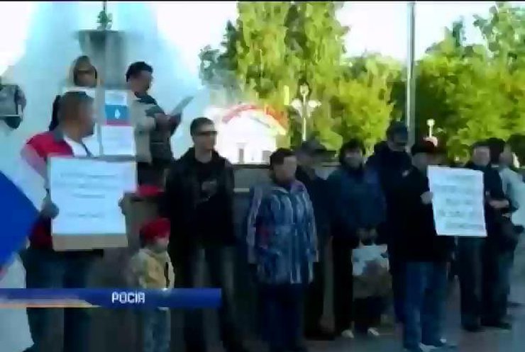 У Томську влада не змогла заборонити антивоєнний мітинг (відео)