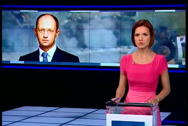 Яценюк: Через зрив перемир'я в Україні можливий воєнний стан