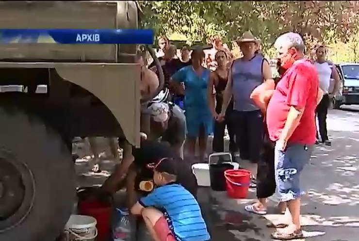 В окупованих містах Донбасу скаржаться на відсутність води та газу