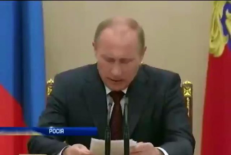 Путін звинуватив НАТО у ескалації ситуації на Донбасі