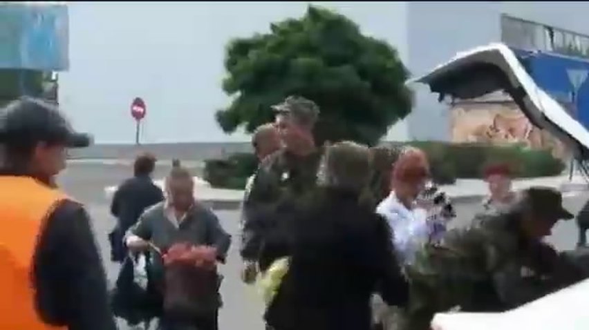Міліціонери з Сум підтримали Авдіївку тушонкою та крупами