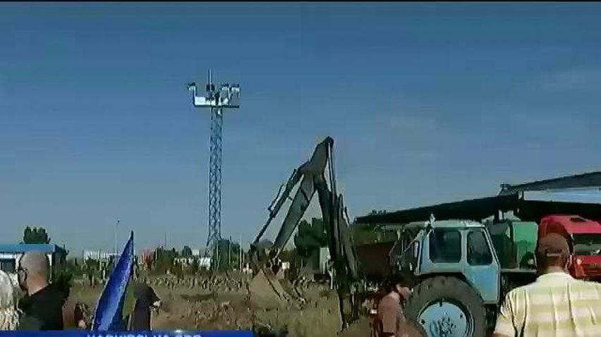 Харків'яни готуються до оборони міста