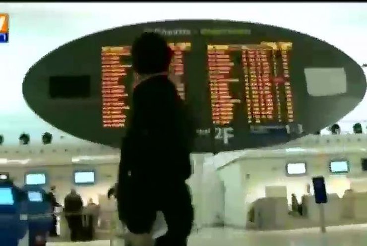 70 тисячам пасажирів "Ейр Франс" запропонували відкласти свої рейси