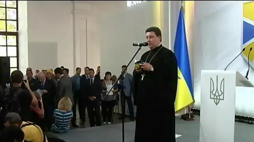 Партії на своїх з'їздах оприлюднили передвиборні списки