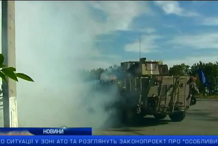 Терористи не припиняють атаки на аеропорт Донецька: випуск 11:00