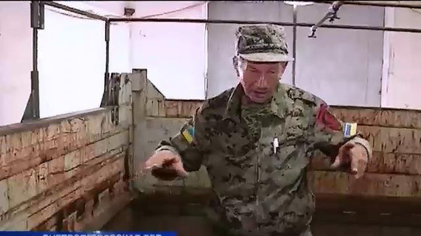 Пенсионер из Кривого Рога обменял 3-комнатную квартиру на бронированый МАЗ