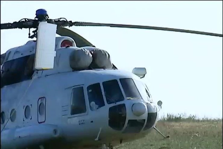 Вертолеты миротворцев модернизируют для войны на Донбассе (видео)