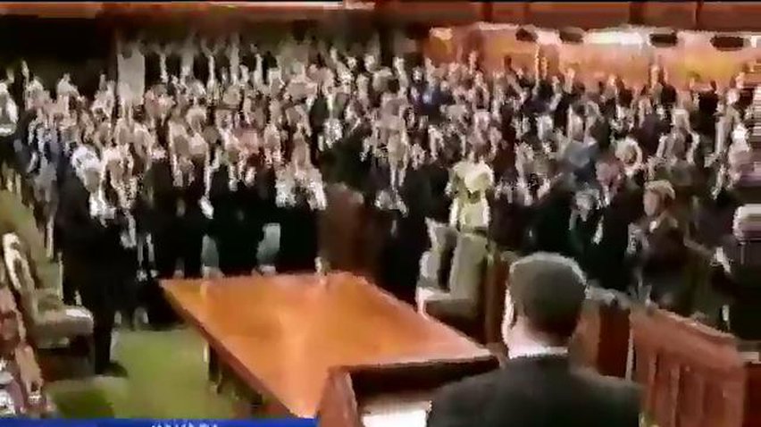 Парламент Канады аплодировал речи Порошенко стоя (видео)