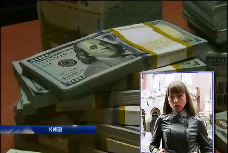 Банкиры считают курс 14,2 грн к доллару критическим для Украины (видео)