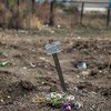 Террористы показали ОБСЕ братские могилы в Нижней Крынке