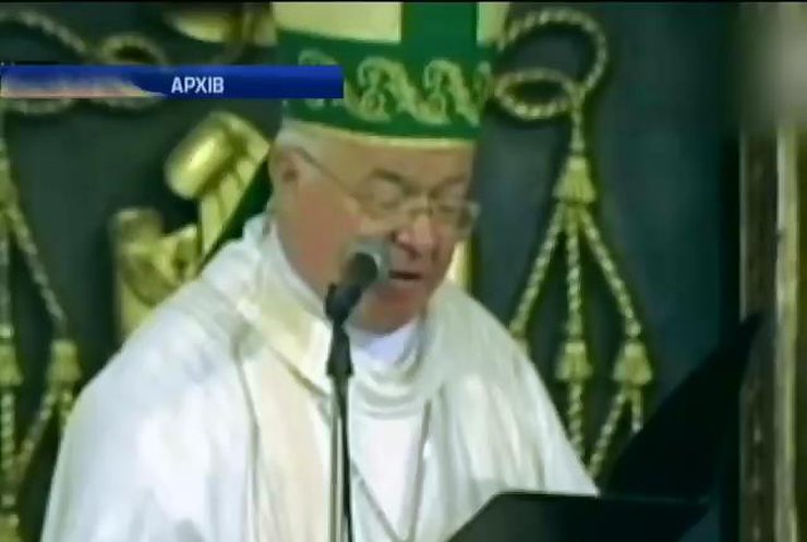 Архієпископа з Ватикану звинувачують в педофілії