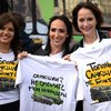 В Москве призвали отдать последние панталоны за дырку от бублика (фото)