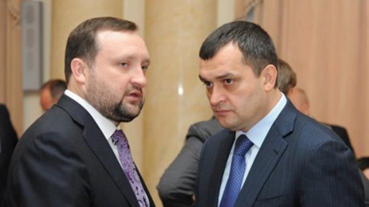 Беглецов Захарченко и Арбузова хотят судить заочно