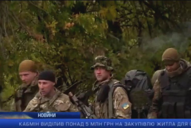 Військових на Донбасі обстрілюють з "мандрівного міномета": випуск 19:00