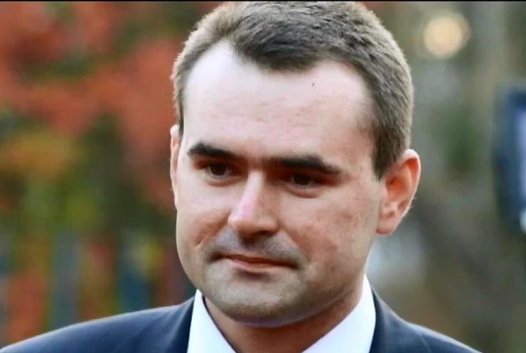 "Айдар" передасть правоохоронцям депутата міськради Луганська Савенка