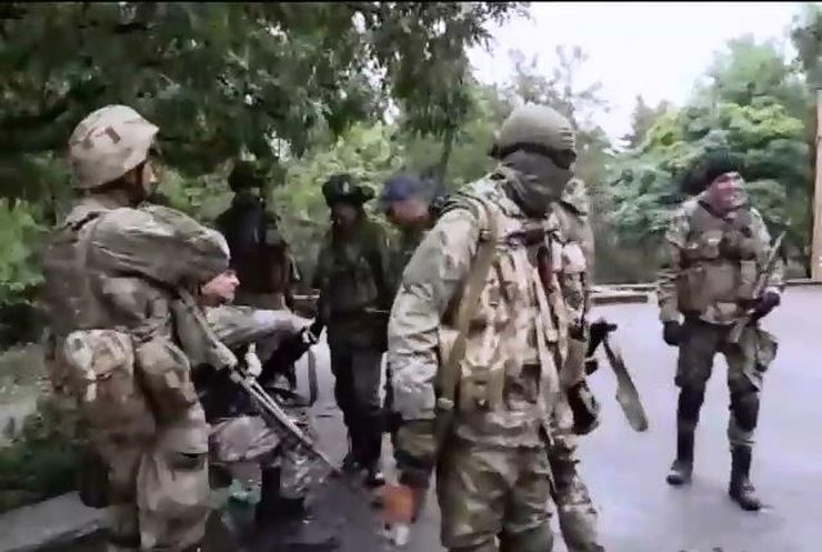 На Луганщині через обстріли терористів постраждало 14 людей