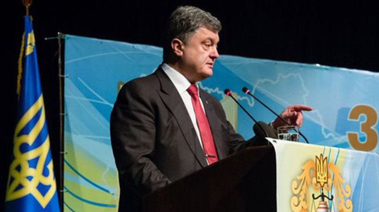 Порошенко объявил достоянием перемирия 1000 освобожденных украинцев