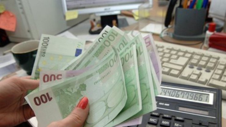 Курс евро в России перевалил за 50 рублей