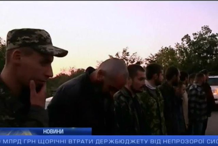 В заручниках перебувають близько 700 українських силовиків: випуск 16:00