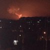 В Донецке горит аэропорт и 10 домов (фото)