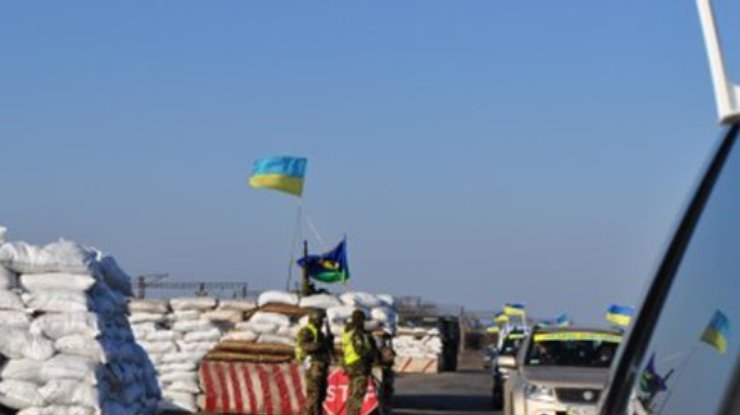 Мариуполь обносят блокпостами из-за диверсантов и беспилотников из России