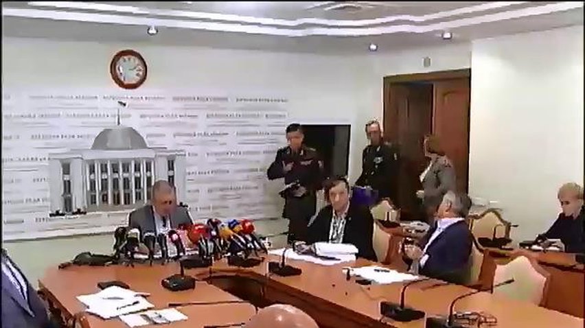 Комісія щодо котла під Іловайськом допитає генералів Петра Литвина та Руслана Хомчака