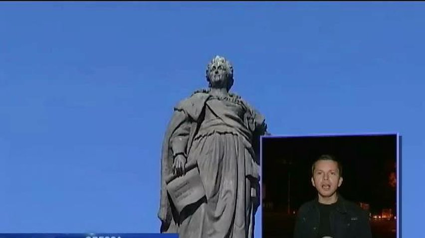 Памятник Екатерине ІІ в Одессе может постигнуть участь Ленина (видео)