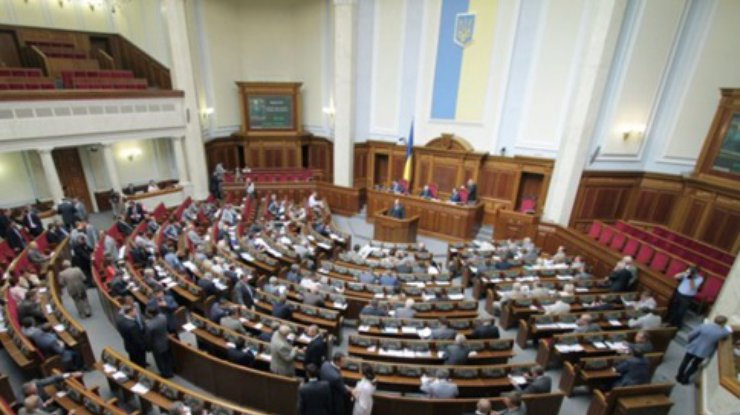 Рада приняла Антикоррупционную стратегию  в первом чтении (видео)
