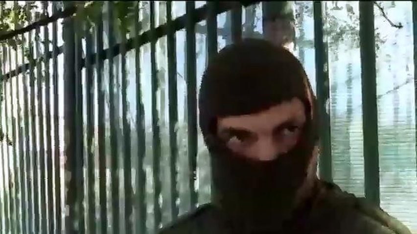Диверсанты под Мариуполем переодеваются в форму батальона "Азов" (видео)