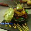 У Лондоні готують гамбургери з омарами та прикрасою з золота
