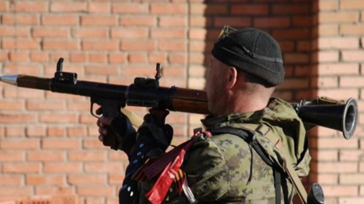 Террористы ДНР засняли попытку штурма аэропорта Донецка (фото, видео)