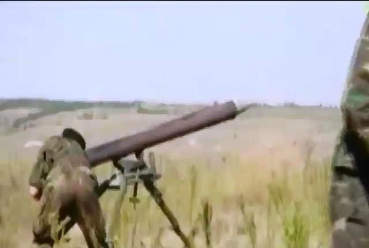 Терористи порушують перемир'я під Дебальцево