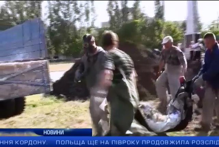 Міліція упізнала тіла 70 військових, що загинули в зоні АТО: випуск 17:00