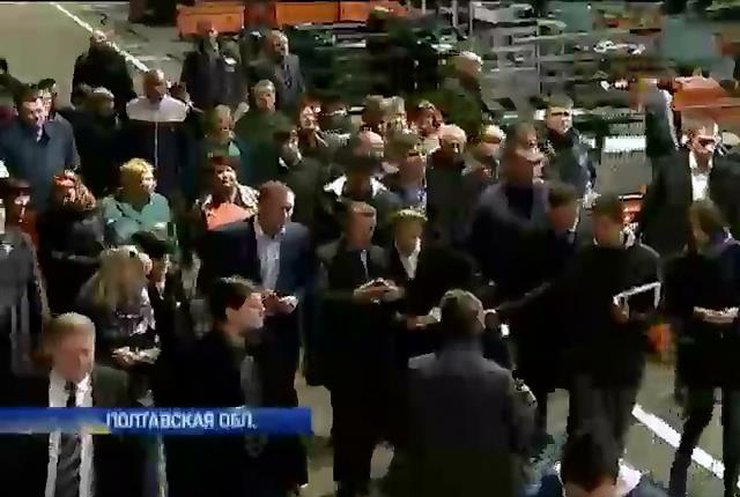Выборы 2014: Гриценко требует вернуть миротворцев, Ульянченко зашитит аграриев