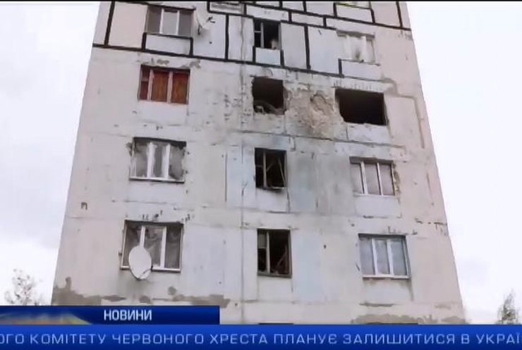Комунальники в Донецьку працюють у перервах між обстрілами: випуск 17:00
